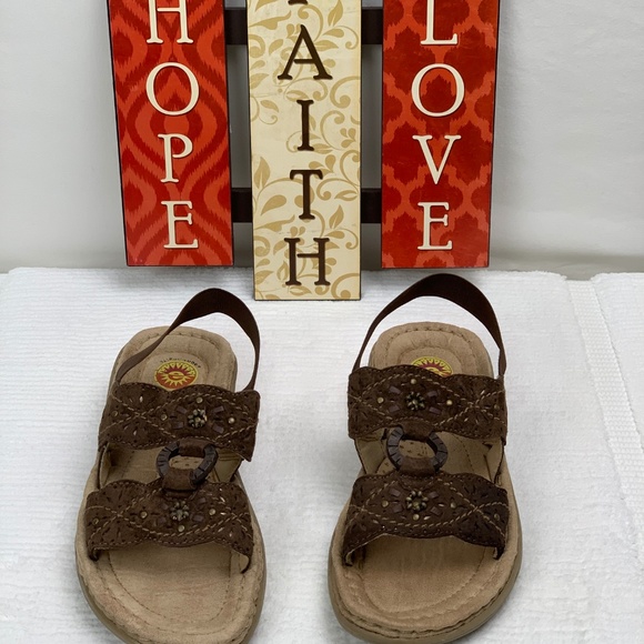 earth spirit sari sandals
